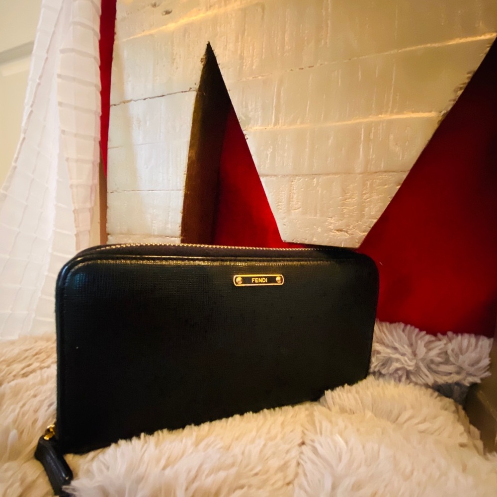 Fendi wallet